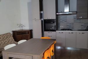 Disponibile appartamento arredato
