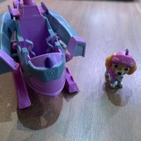 Paw patrol skye personaggio veicolo