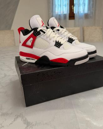 AIR JORDAN 4 RETRO