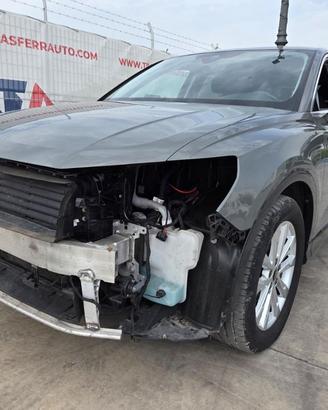 AUDI Q3 SPB 35 TDI quattro S tronic Business Plu