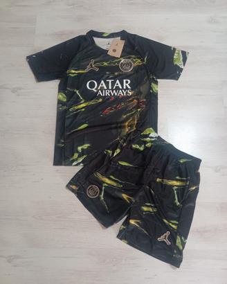 completo da calcio Paris Saint german PSG tuta 