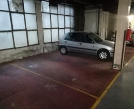 Posto auto in garage condominiale