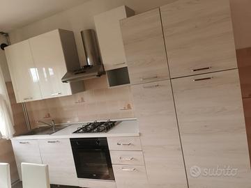 cucina lineare componibile 