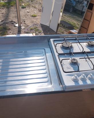 Lavandino doppia vasca con gas 