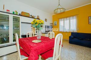 TRILOCALE A DUE PASSI DALLA STAZIONE CON CANTINA E