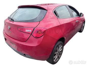 RICAMBI ALFA ROMEO GIULIETTA 1.6 D 88KW 2015 940C1