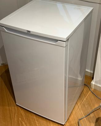 Congelatore verticale Beko