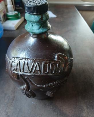 Bottiglia. Calvados vintage da collezione H Cm 18 