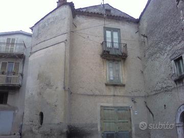 Casa indipendente da ristrutturare