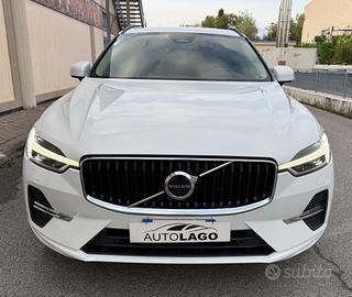 Volvo XC 60 B4 AWD (d) automatico Essential 2022