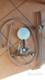 Kit doccia con Miscelatore e saliscendi 
