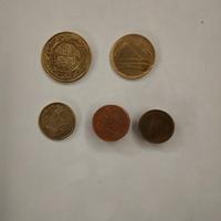 13 semonete straniere