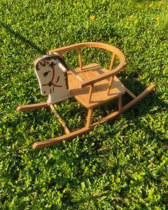 Cavallino a dondolo vintage 