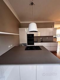 Cucina Stosa con penisola