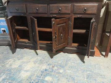 mobile antico in legno