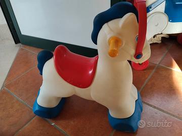 cavallo a dondolo chicco