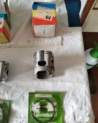 pistoni kx 125 250 
