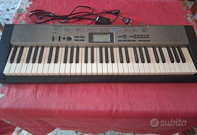 Tastiera Elettronica Casio CTK-1300 (61 tasti)