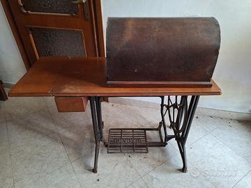 Macchina da cucire Singer del 1930