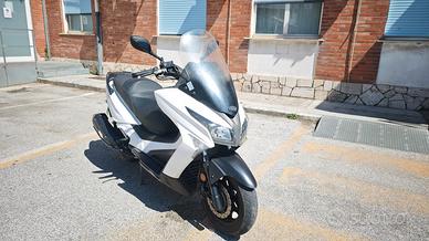 Kymco X-TOWN 300I 24.5cv - ANNO 22/10/2018 - KM 31