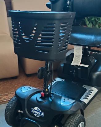 Scooter elettrico anziani