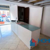 Locale commerciale zona stazione