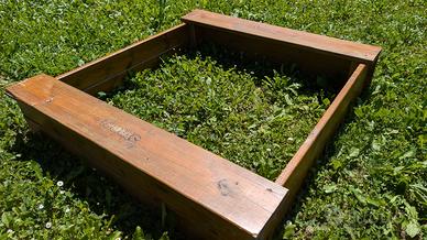 Sabbiera per bambini in legno