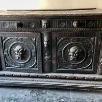 Credenza Neorinascimentale