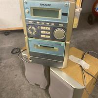 Lettore cd, cassette e radio Sharp vintage