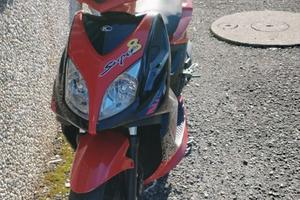 Kymco Super 8 50cc – KF10A – Scooter