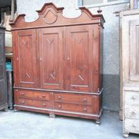 Armadione antico metà '800 in larice