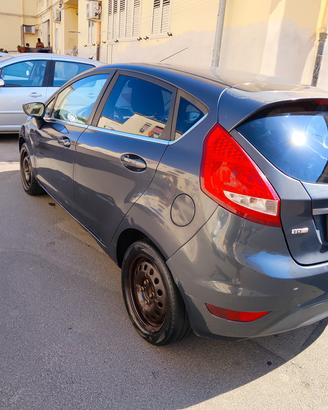  Ford Fiesta 1,4  TDCI 5 porte