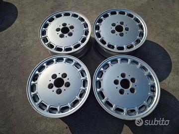 Cerchi In Lega Da 15" Per Mercedes 190E - W124