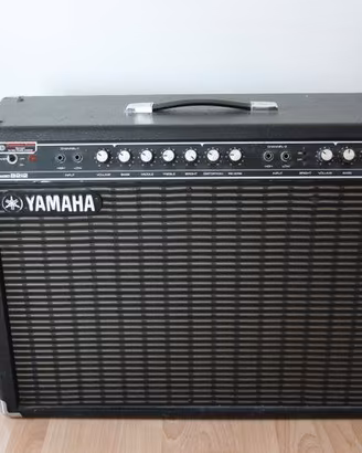 Amplificatore Yamaha HUNDRED B212 100W 2x12 JAPAN