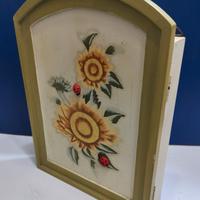 Cassettina in legno appendi chiavi