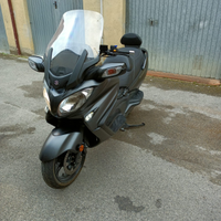 Suzuki Burgman 650