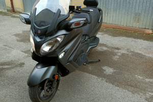 Suzuki Burgman 650