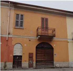 Immobile in asta di 87 m² con 2 locali a Soresina