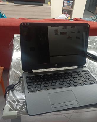 Pc Hp 15-R217nl per pezzi di ricambio
