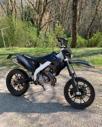 hm 50