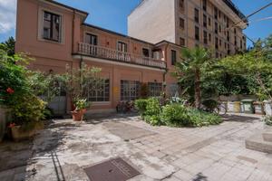 Villa di 180 m² con più di 5 locali a Milano