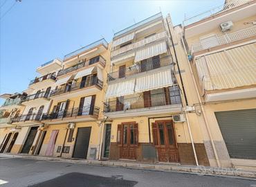 3 LOCALI A BAGHERIA