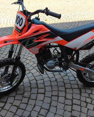 beta r 12 minicross ruote alte