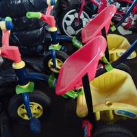 Biciclette e tricicli