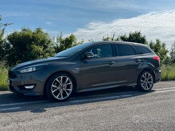 Ford Focus 3 ST Line