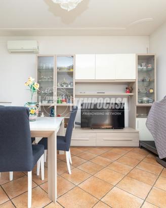 TRILOCALE CON TERRAZZA, GIARDINO PRIVATO E DOPPI S