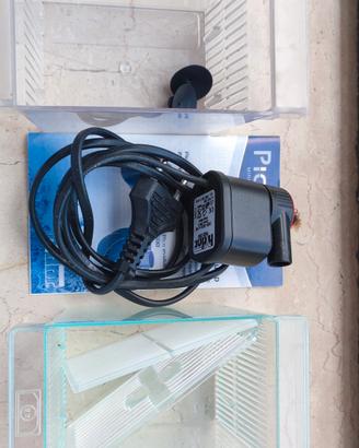 Pompa acquario nuova ,e 2 sale parto usate