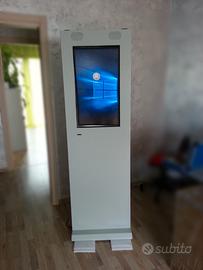 Totem Touchscreen da Esterno IP67 outdoor 32"