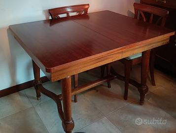 Tavolo anni 30 e sedie