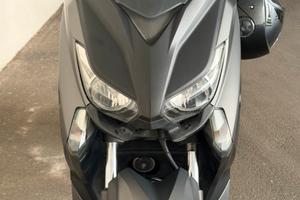 Xmax 400
